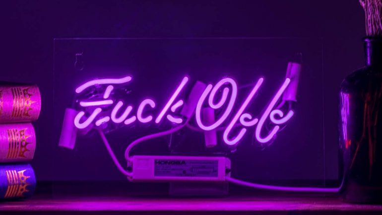 Uses of Neon Signs